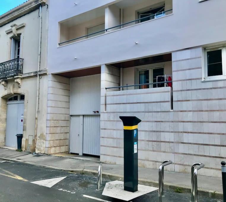 Appartement T2 Beaux Arts Parking Prive Gratuit à Montpellier Extérieur photo