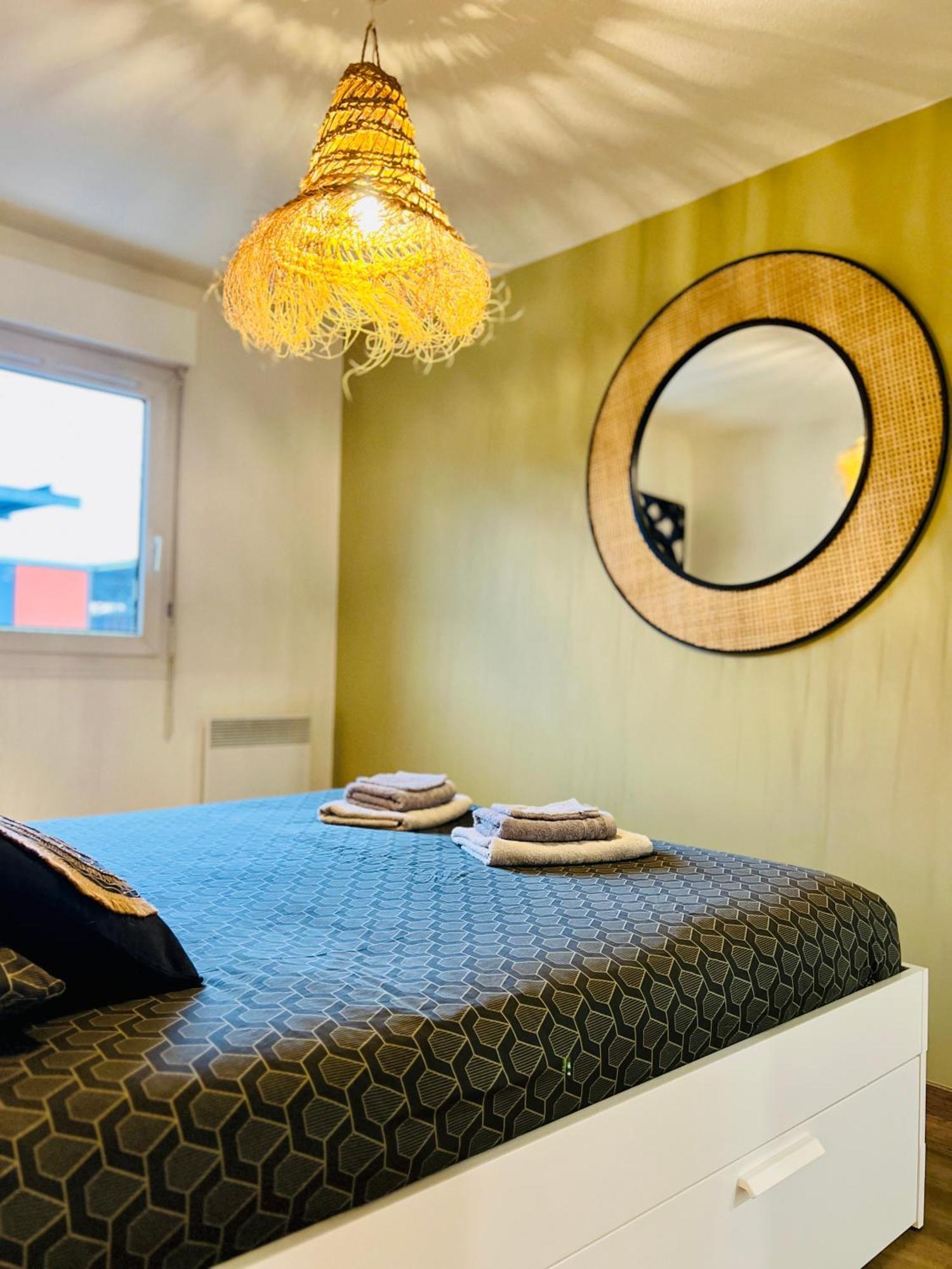 Appartement T2 Beaux Arts Parking Prive Gratuit à Montpellier Extérieur photo